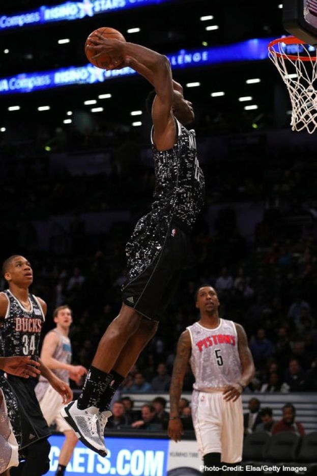 Minnesota Timberwolves Andrew Wiggins taking the ball to the hole at the 2015 NBA BBVA Compass Rising Star Challenge during NBA All-Star Weekend